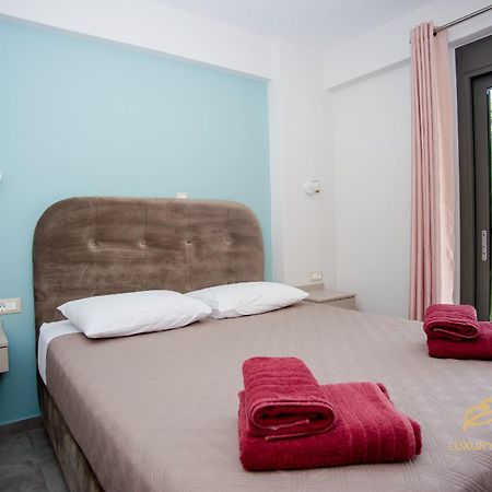Emily'S Luxury Apartments Argostolion Dış mekan fotoğraf