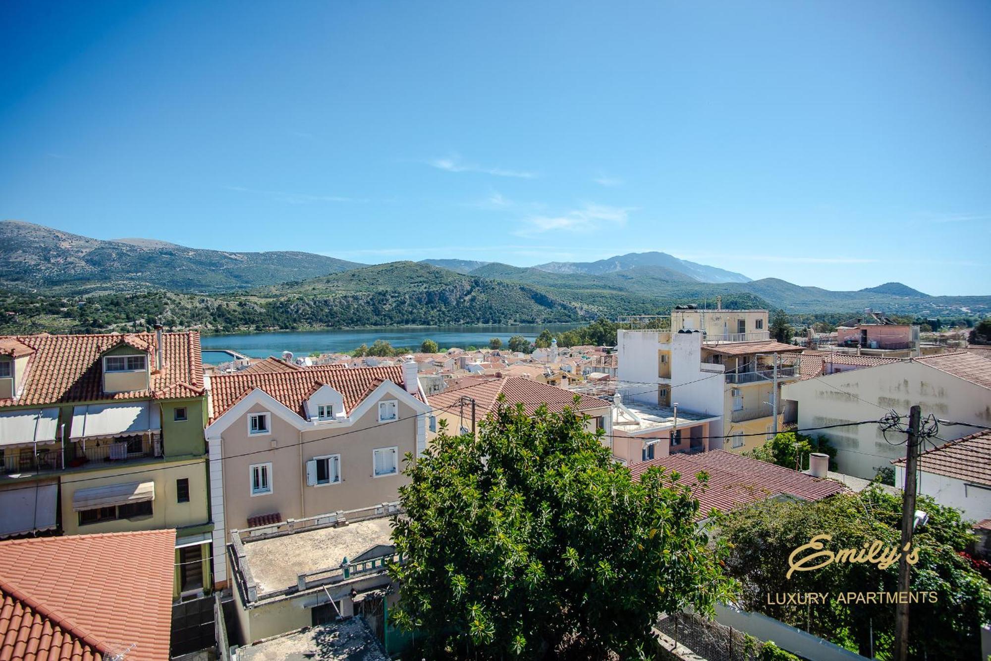 Emily'S Luxury Apartments Argostolion Dış mekan fotoğraf