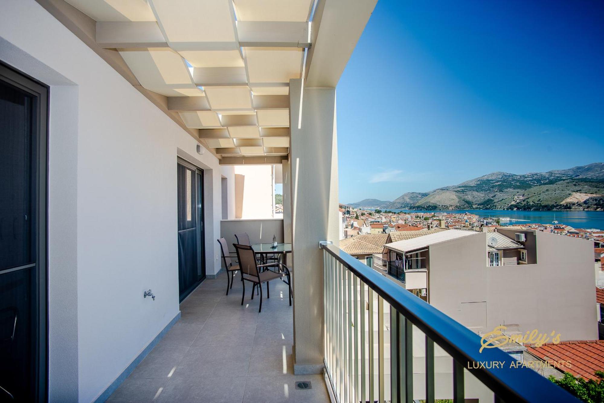 Emily'S Luxury Apartments Argostolion Dış mekan fotoğraf