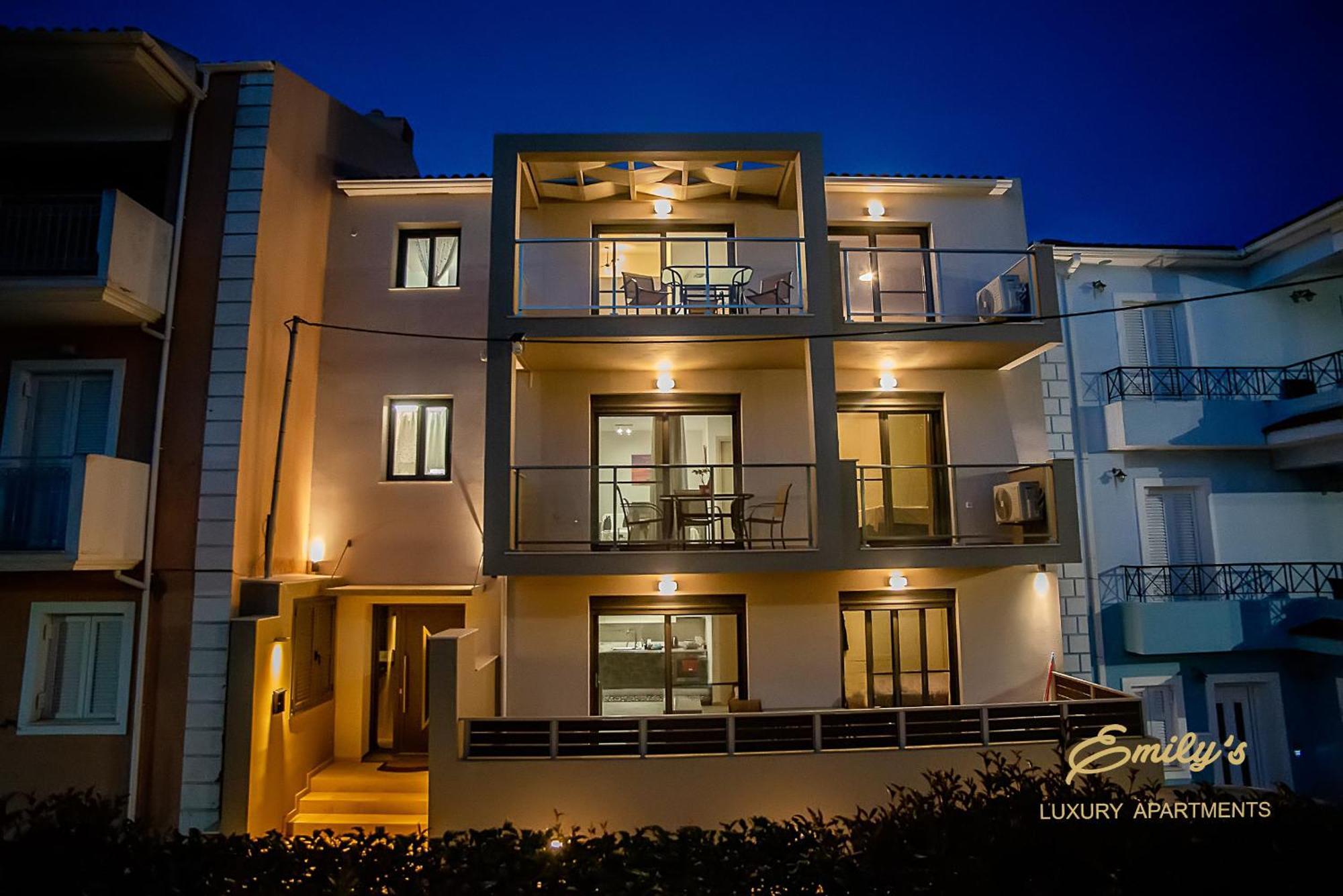 Emily'S Luxury Apartments Argostolion Dış mekan fotoğraf