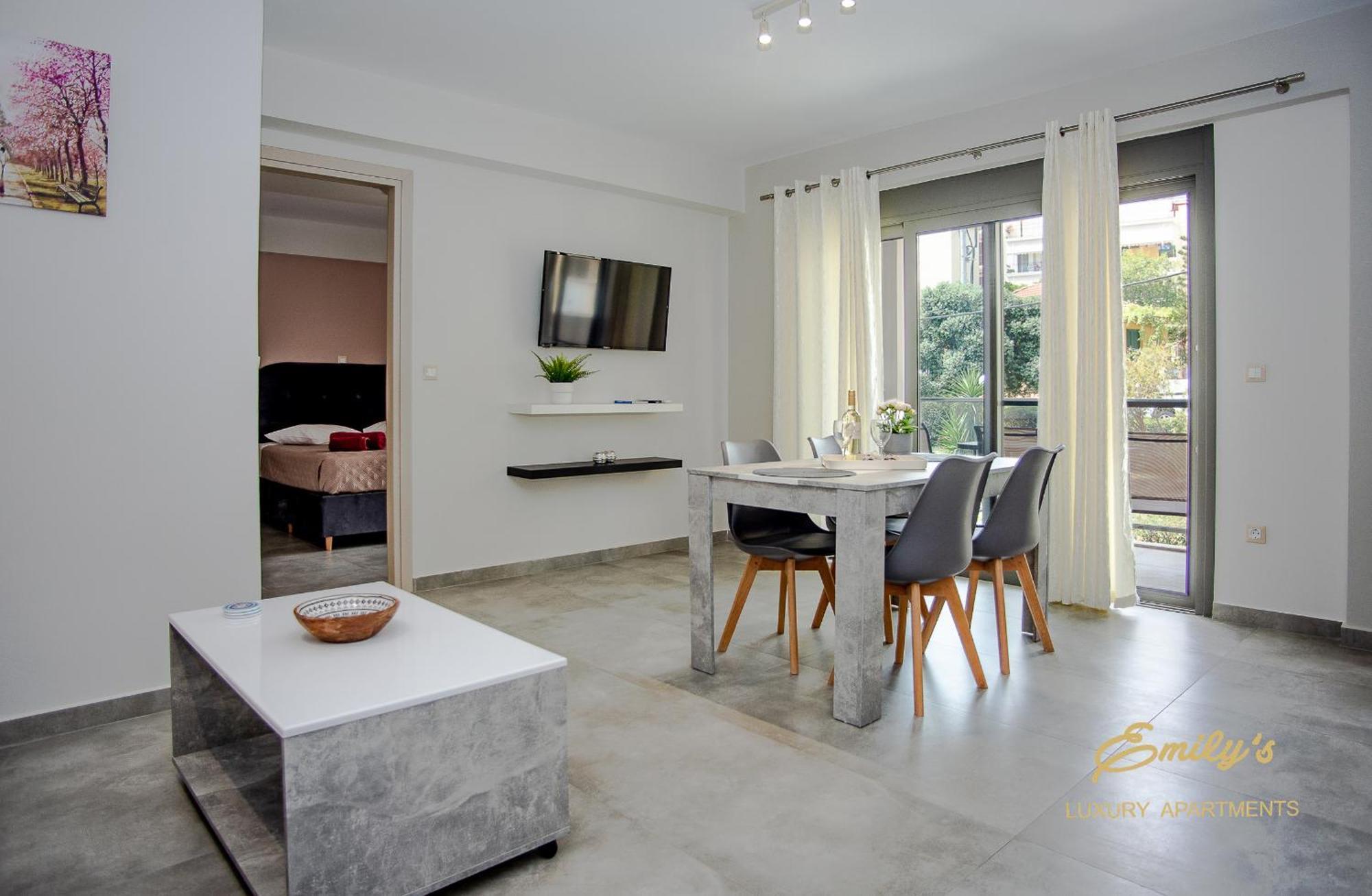 Emily'S Luxury Apartments Argostolion Dış mekan fotoğraf