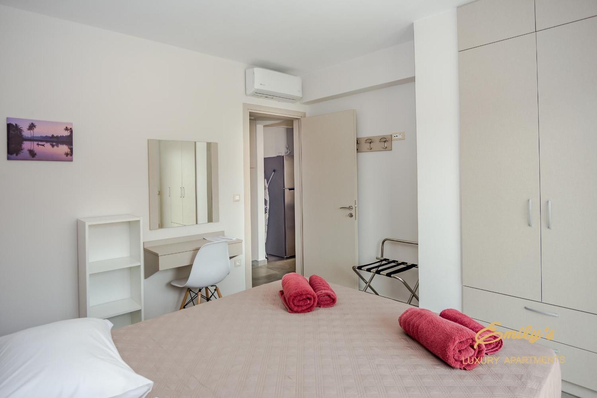 Emily'S Luxury Apartments Argostolion Dış mekan fotoğraf